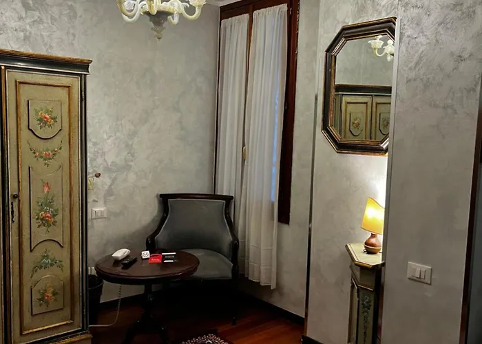 Hotel Malibran